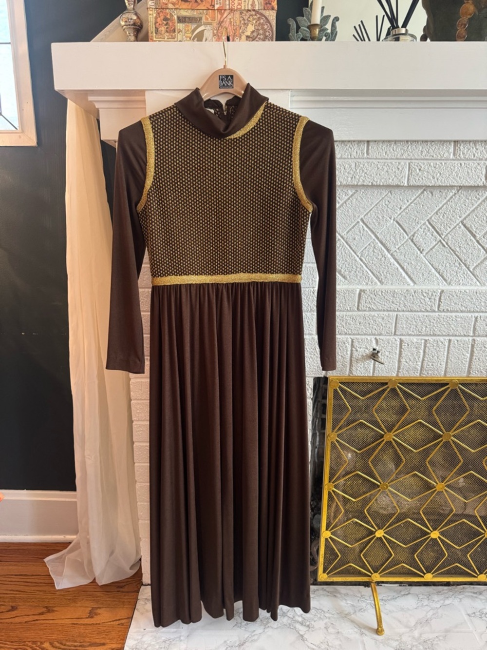 VTG WALTZER FOR Mannequin Brown and Gold Long Sleeve Knit Maxi Dress